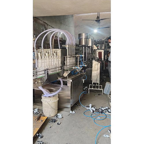 4 Nozzel Juice Filling Machine
