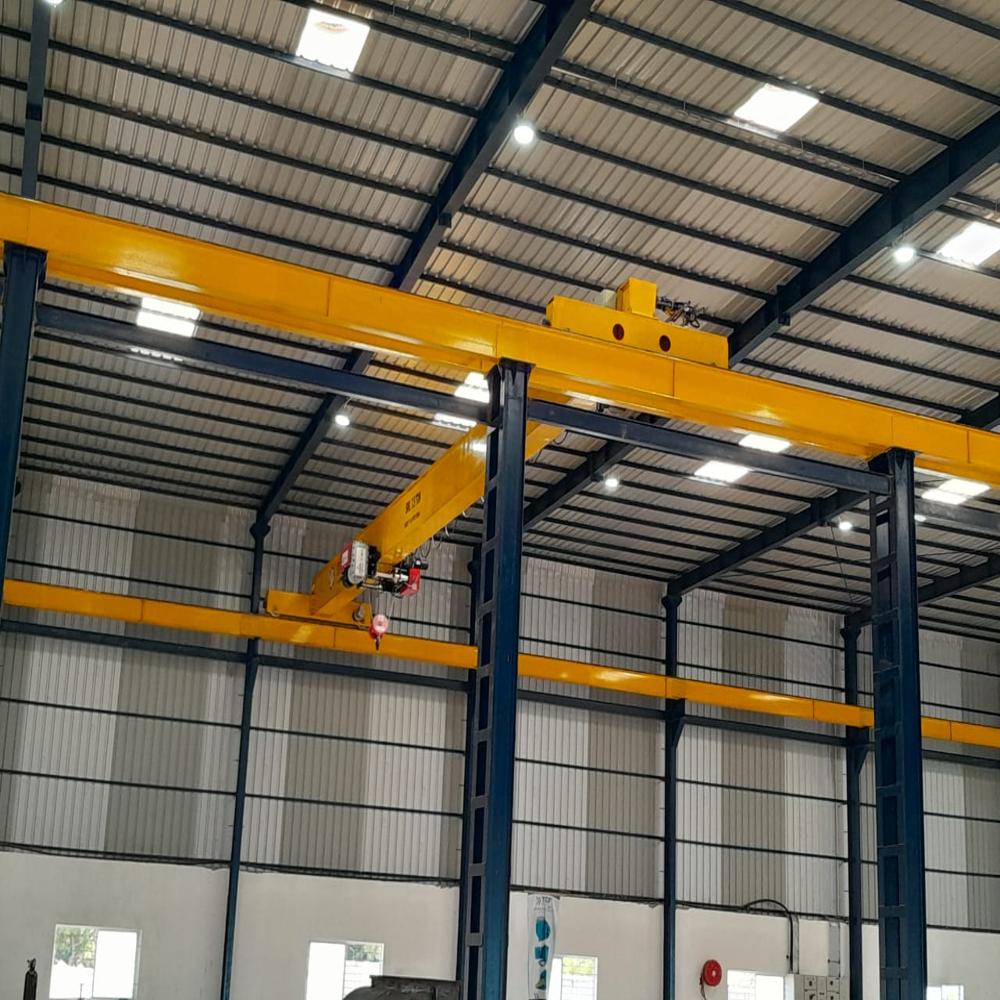Single Beam Eot Crane - Color: Yellow Paint Coated
