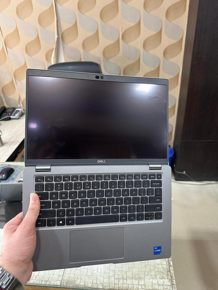 (Refurbished) Dell Latitude 5411 Laptop