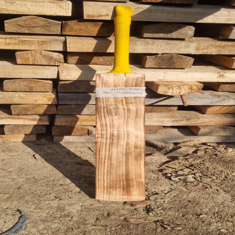 Hard Tennis Bat With Zebra Cut - Age Group: Adults