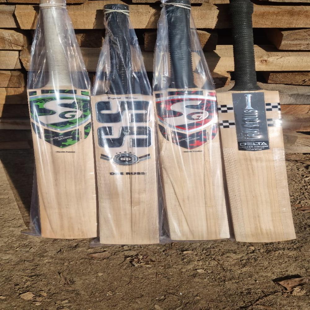 INTERNATIONAL QUALITY LEATHER BATS