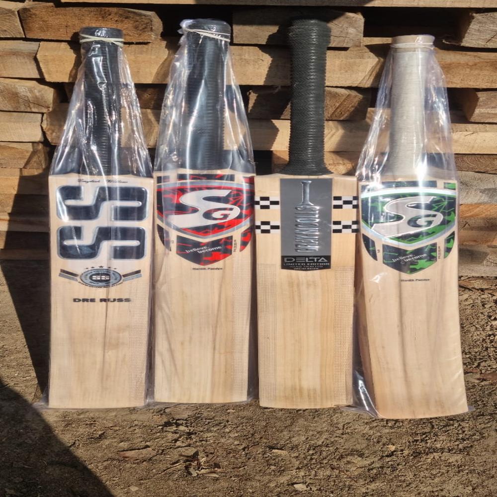 INTERNATIONAL QUALITY LEATHER BATS