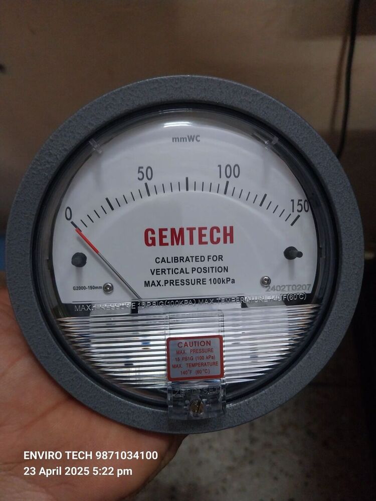 G2002 GEMTECH Differential Pressure Gauge Range 0-2 PSI Minor Divisions .05
