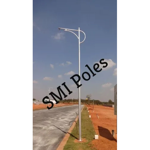 9 Mtr Swaged High Mast Poles