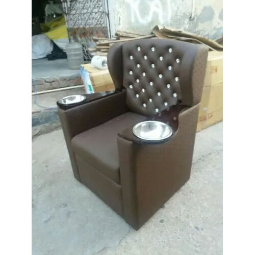 Manicure sofa