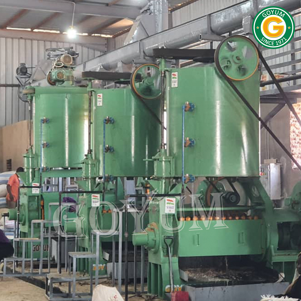 Oil Expellers - Cast Iron Body, Size: 8.8 X 4.6 X 9 Ft, Color: Green, Power: 55 Hp, Production Capacity: 12-15 Ton/day, Semi-automatic Feature, Steam Jacketed Kettle