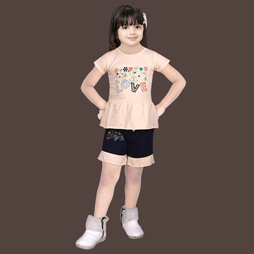 Girls Top With Hot Pant - Color: Multi Colour
