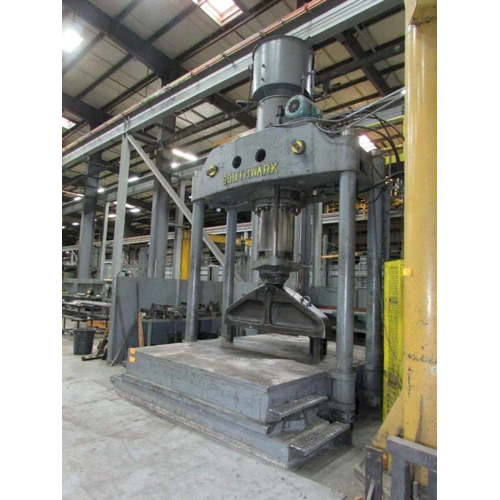 750 Ton Four Pillar Type Hydraulic Press