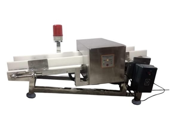 Inclined Type Metal Detactor - Input Power: 230V Volt (V)