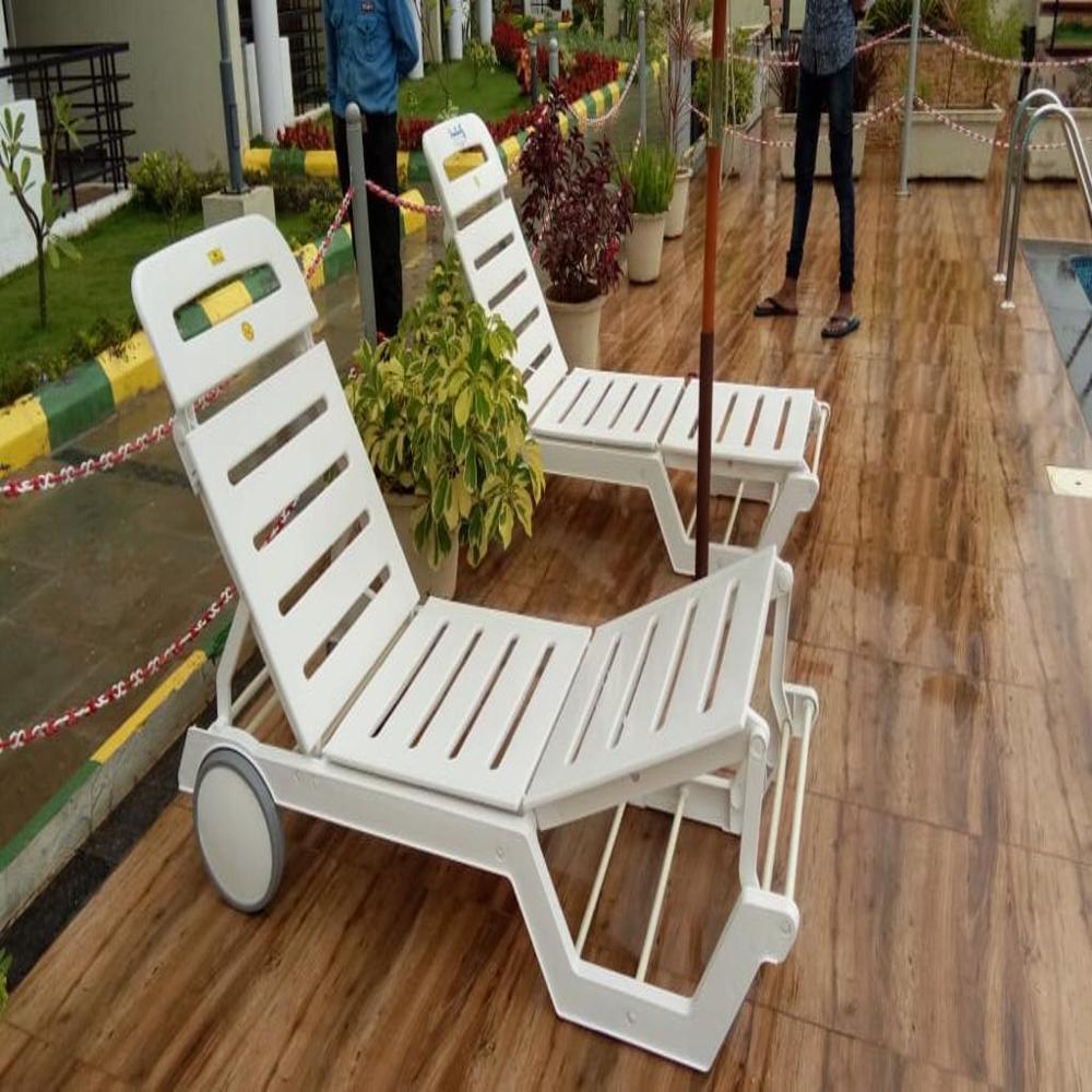 Sun Lounger Chair - Design: Plain