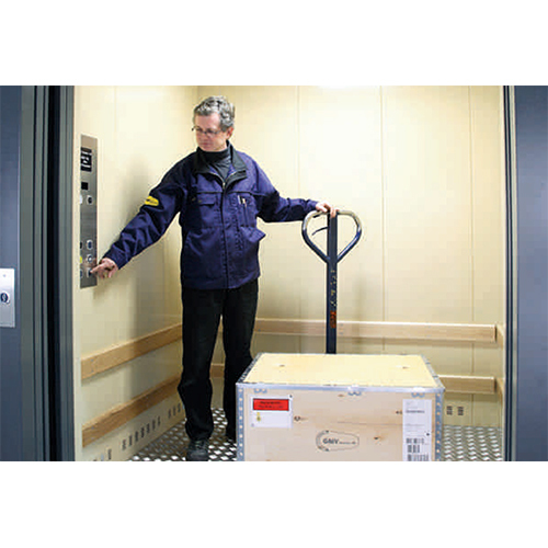 1500-5000Kg Goods Lift - Material: Steel