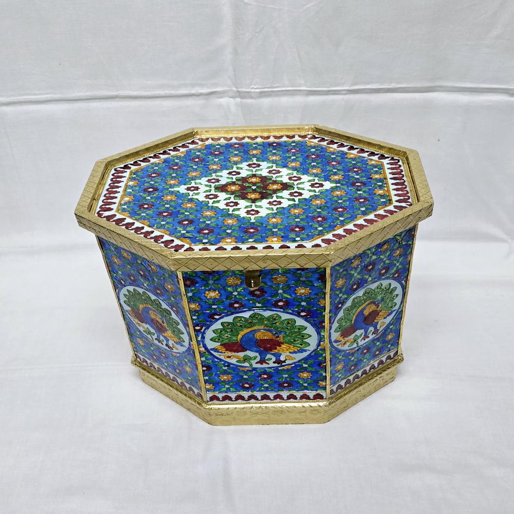 Meenakari Sitter - Brass And Metal, Antique Appearance With Polished Finish And Durable Coating, Available In Multiple Colors