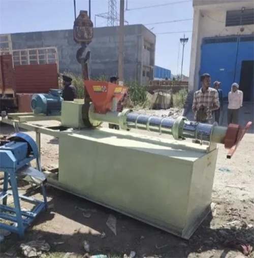 Plastic Gulla Machine