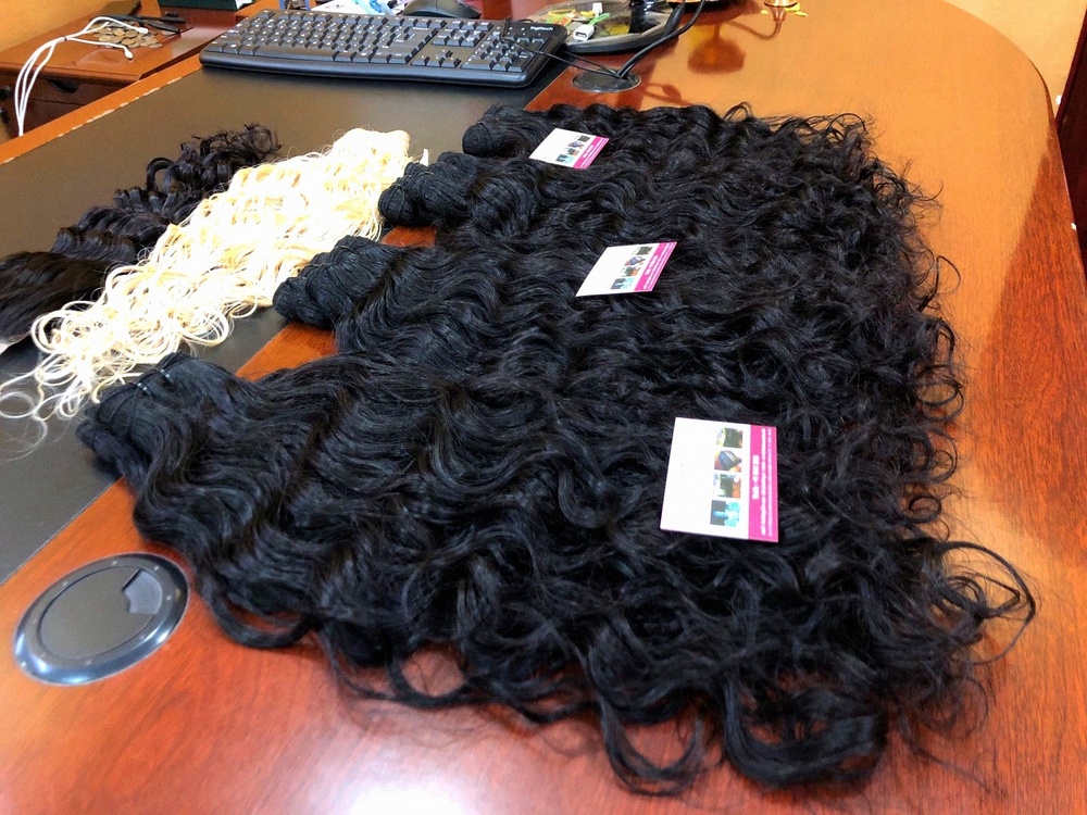 NATURAL THICK CURLY HAIR BUNDLES IN INDIA