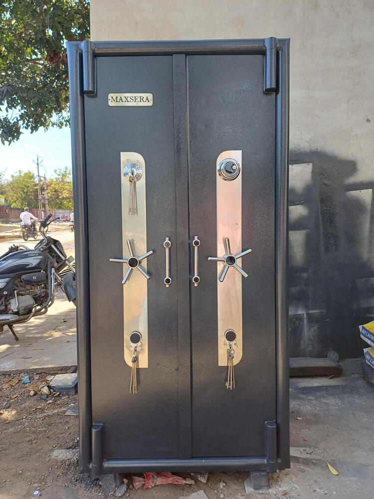 fireproof safe locker - 6 foot