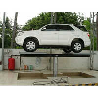 Single Post Washing Lift - Lifting Capacity: 1 Tonne