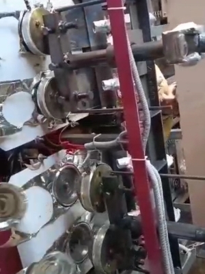 Paper plate making machine