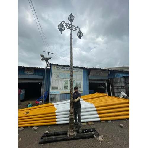 Garden Decorative Lighting Pole - Color: Silver