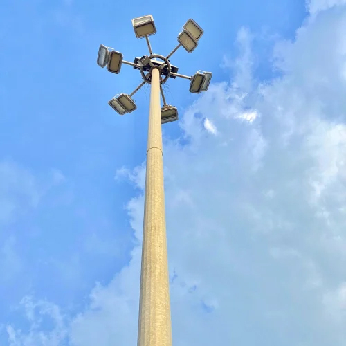 High Must Pole - Galvanized Material, 12 Meter Height, Polished Silver Finish - Round Design for Highway Lighting and Signage