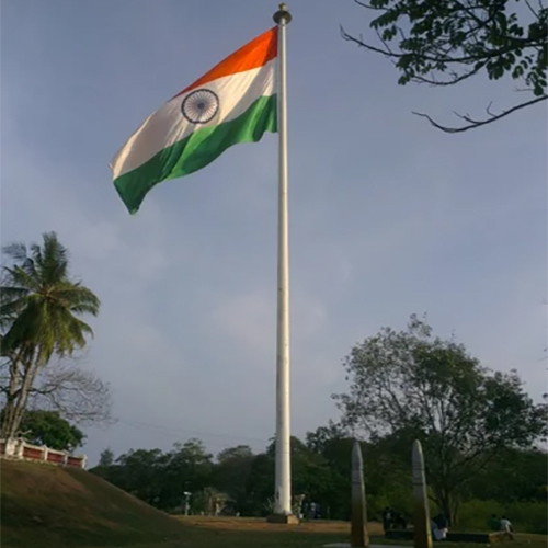 High Mast Pole For National Flags - Color: Silver