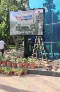 pole mount led display screen