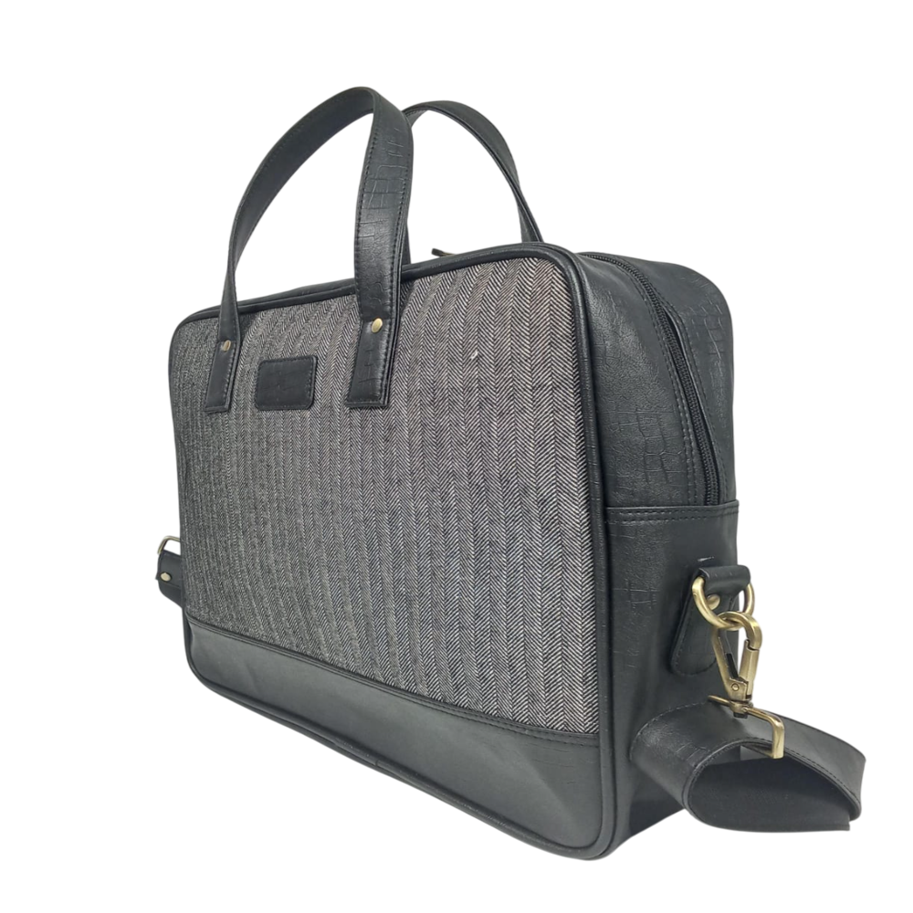 Office Laptop Bag - Color: Black