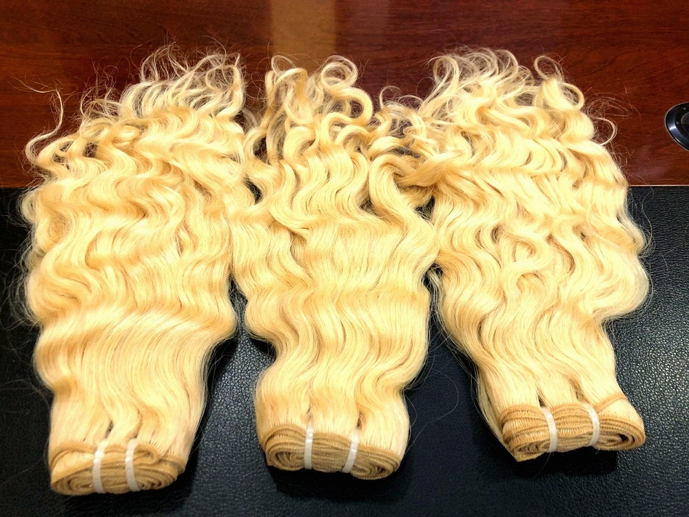 Raw Cuticle-aligned curly hair extension bundles