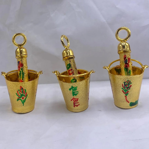 Laddu Gopal Balti Pichkari