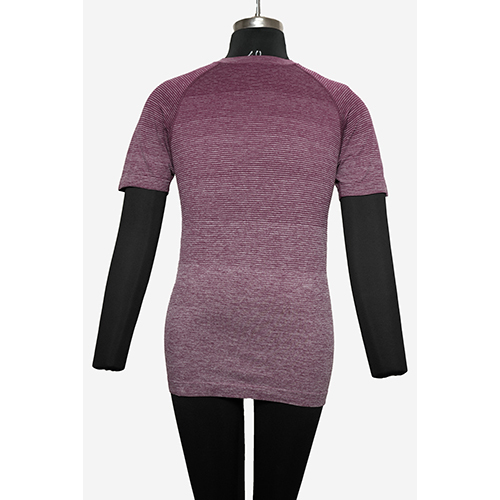 Women Seamless T-shirt - Color: Different Available