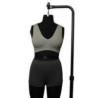 Ladies Seamless Plungy Bra