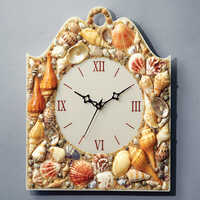 हाथ से बने हुआ शंख वाली दीवार घड़ी