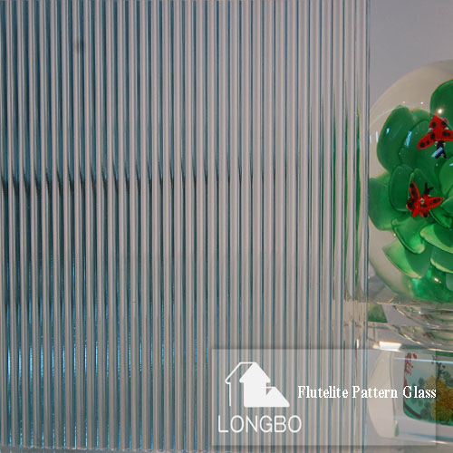 High Quality Flutelite Pattern Glass For Office Decoration - Clear & Extra Clear, 3mm To 12mm Thickness , Smooth Finish, Good Light Transmission, Privacy Enhancement