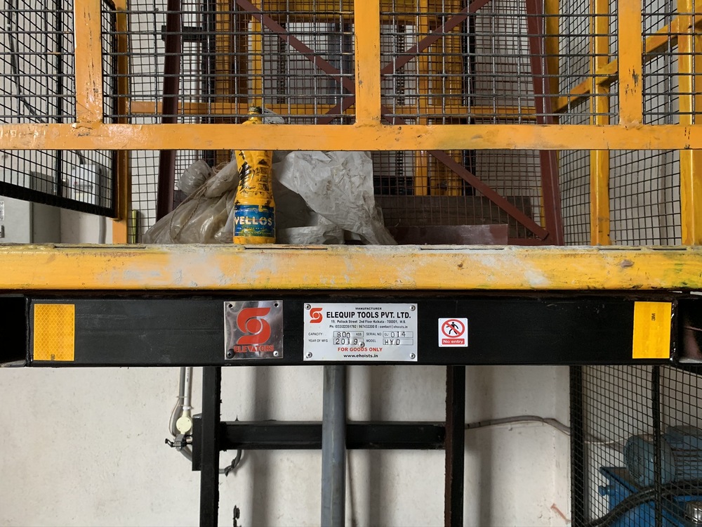 Hydraulic Platform Lift