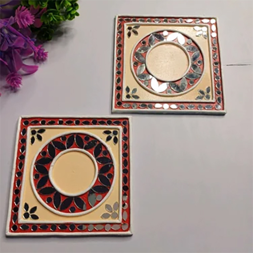 Urban Handicraft Trendy Lippan Art - Color: Multicolour