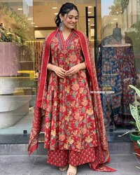 Cambric Cotton Kurti Pant Dupatta Set