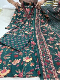 Cambric Cotton Kurti Pant Dupatta Set