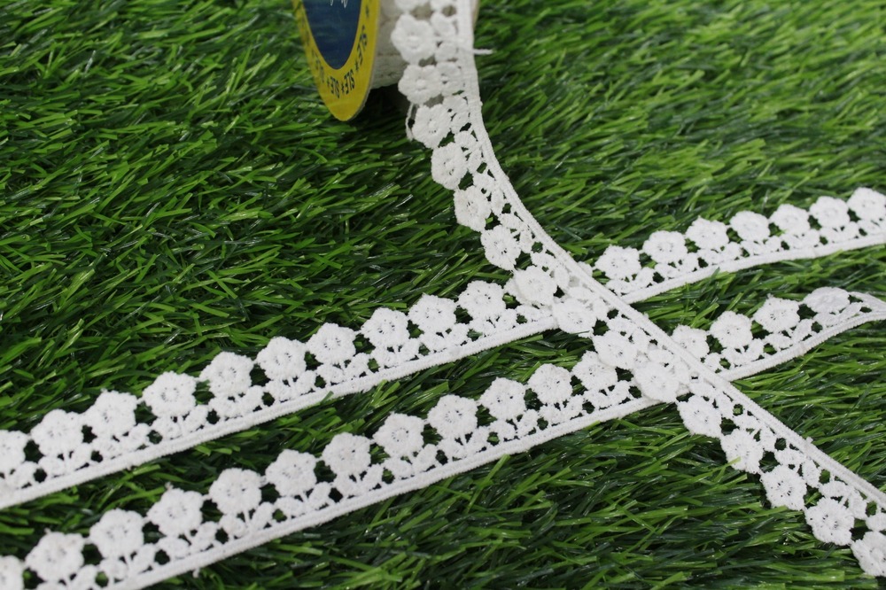 Gpo  Polyester Lace - Color: Wiht