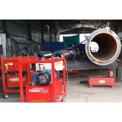 Automatic Pipe Cutting And Beveling Machine