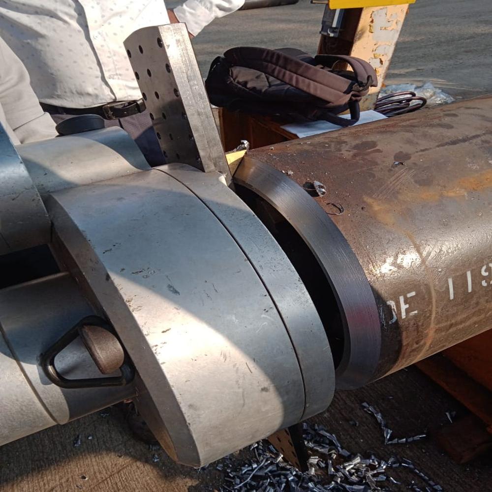 Portable Pipe Beveling Machine - Color: Silver