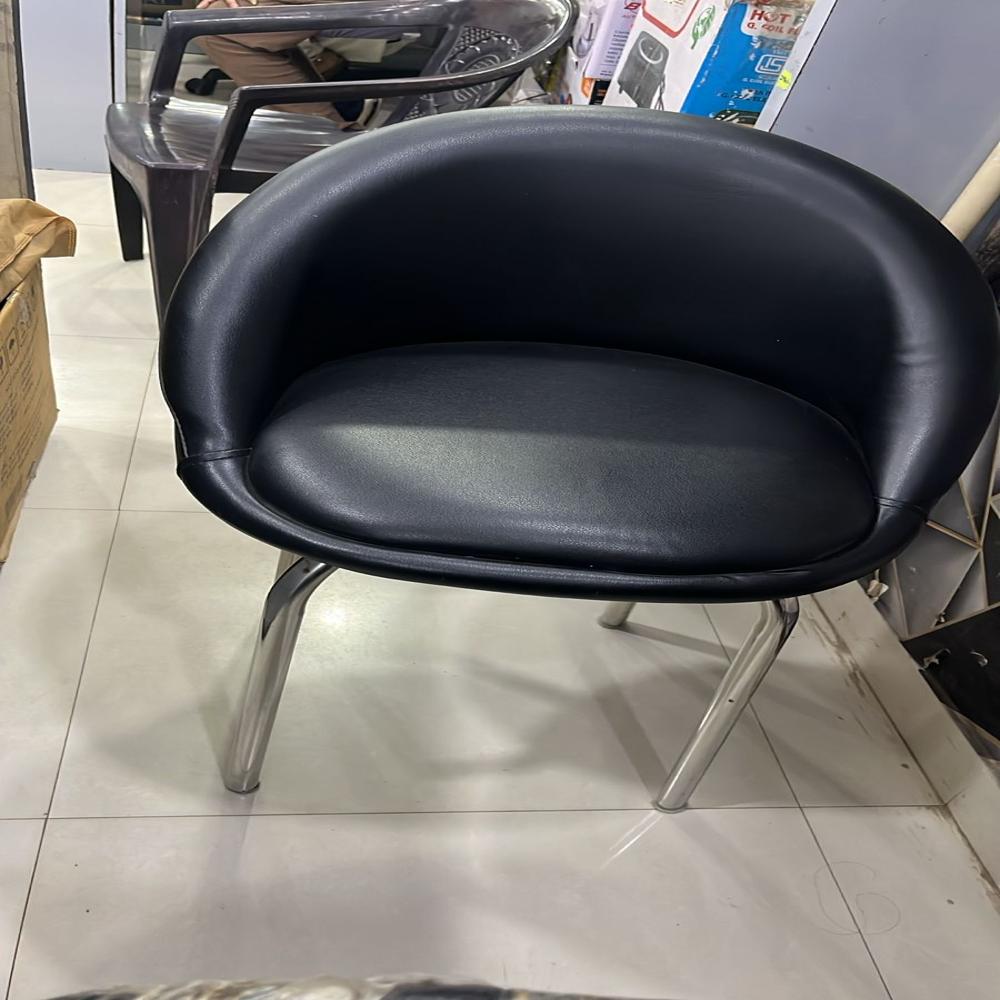 Bar Stool - Color: Black Seat With Chrome Base