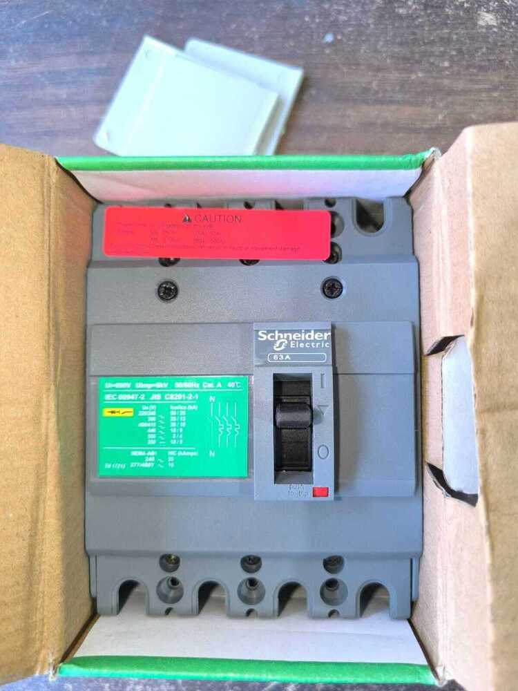 Schneider EZC 100A Mccb