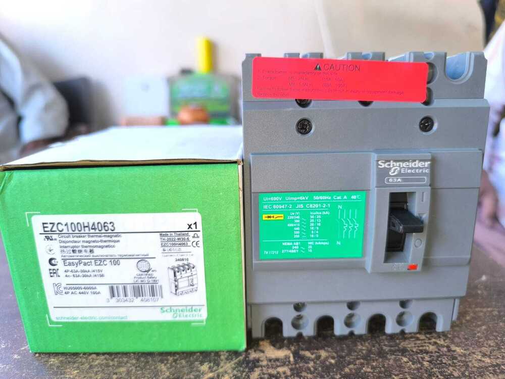 Schneider EZC 100A Mccb