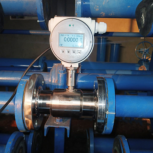 Turbine Flow Meter - Frequency: 50 Hertz (Hz)