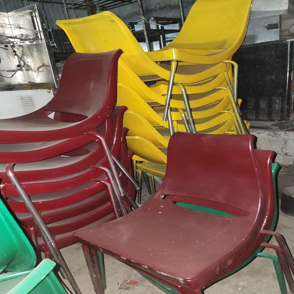 Chairs Table Set - Color: Green