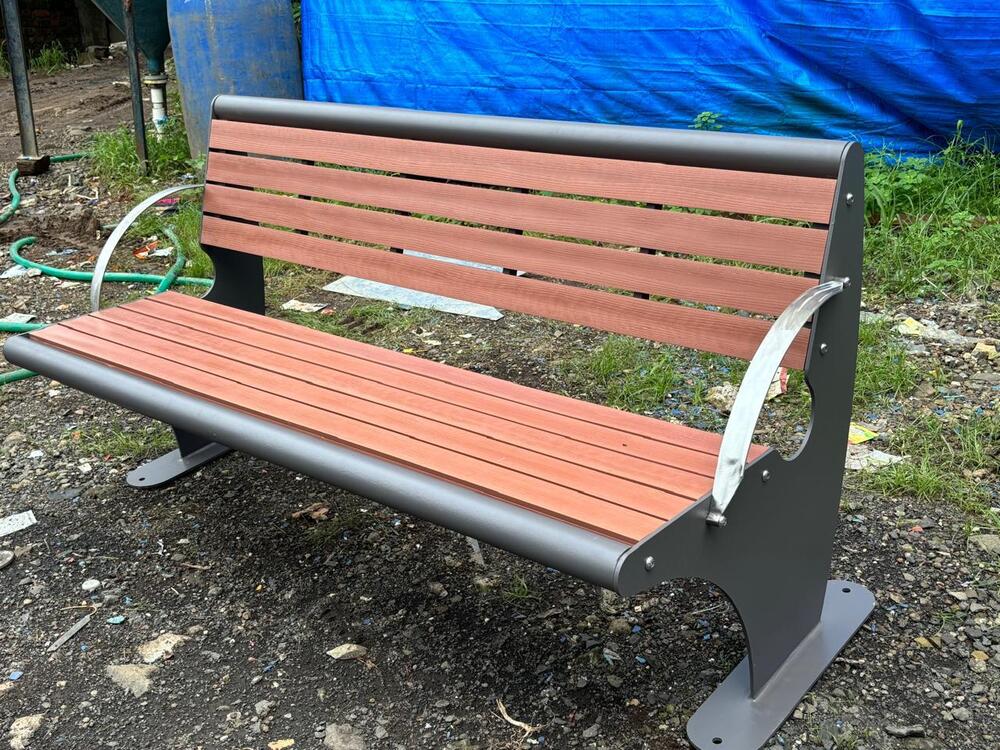 GARDEN BENCHES
