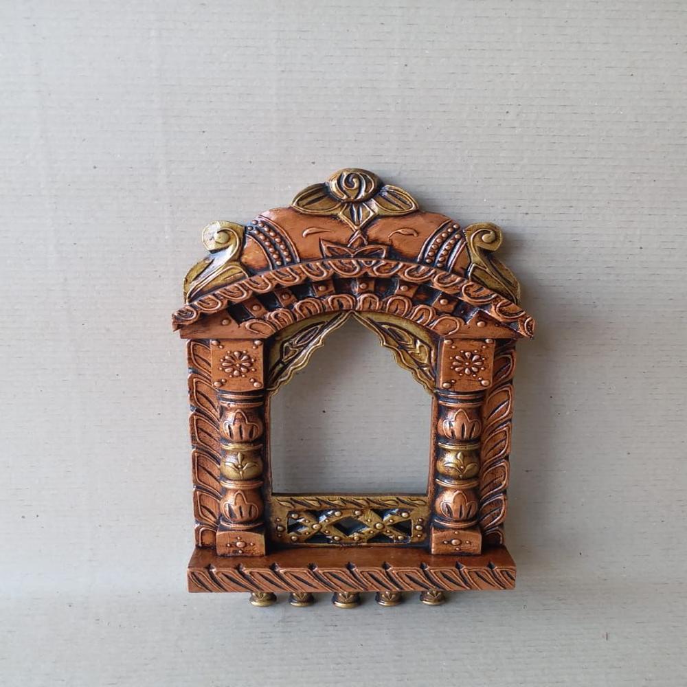 WOODEN JAROKHA