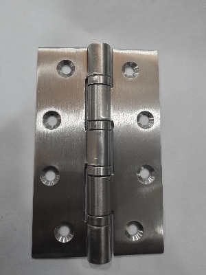 Ball bearing hinges