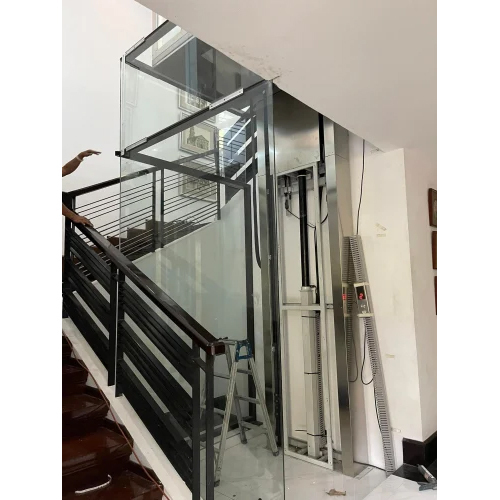 Hydraulic Goods Lift - Material: Steel