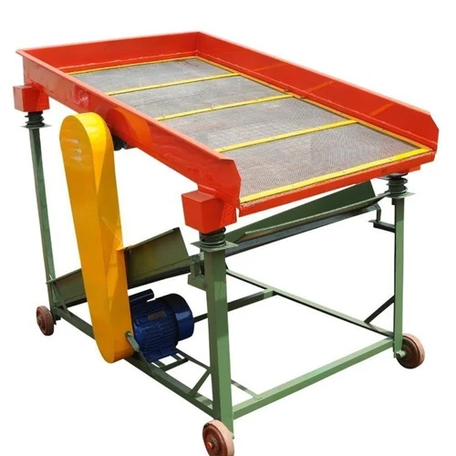 Vibratory Sand Screening Machine - Dimension (L*W*H): 5 Ftx3 Ft Foot (Ft)