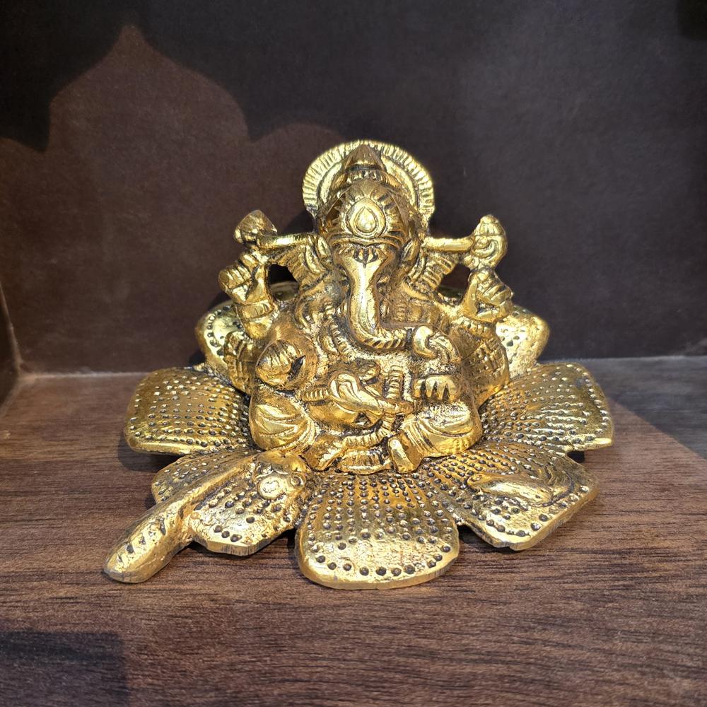 FLOWER GANESH